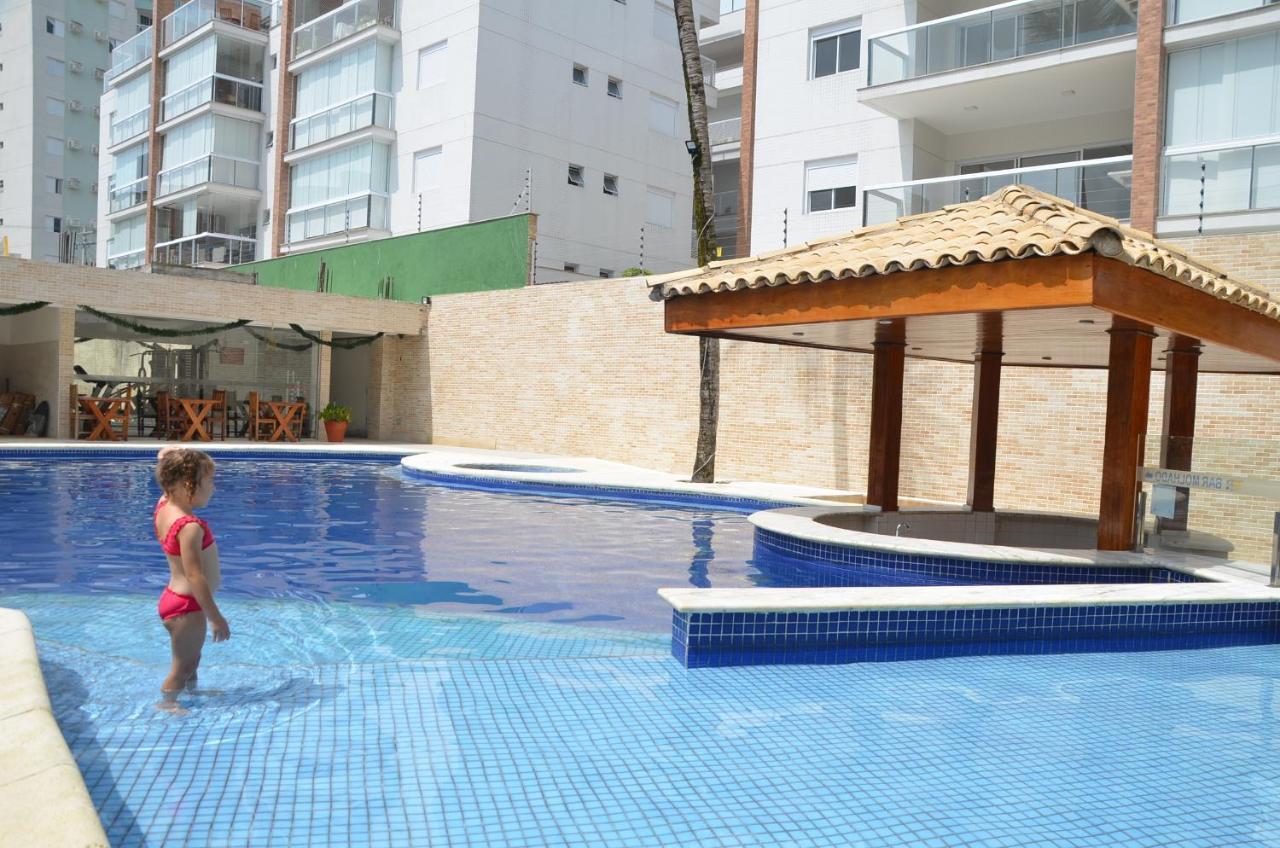 Strand Hotel Guaruja Frente Mar Exterior photo