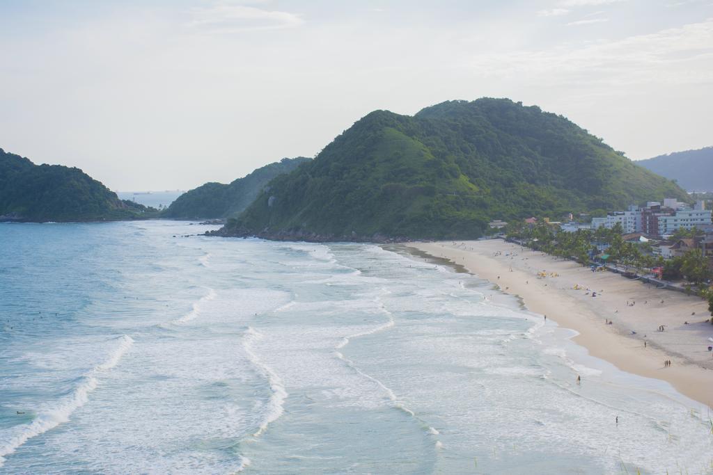 Strand Hotel Guaruja Frente Mar Exterior photo